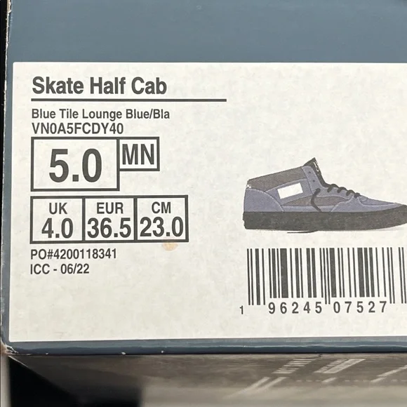 Brand new Vans Skate half cab blue / black size 5.0 - Picture 9 of 9